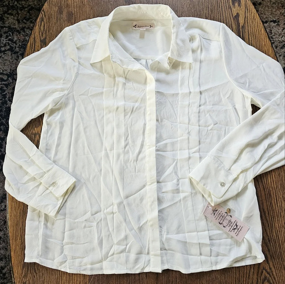 Nanette Lepore Cannoli Cream Chiffon Button Down Blouse Size Women's Medium NEW - Picture 8 of 14